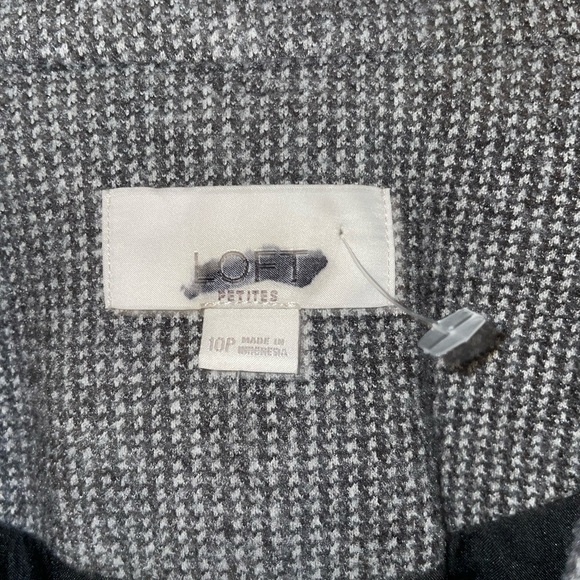 Ann Taylor LOFT work blazer - Picture 4 of 6